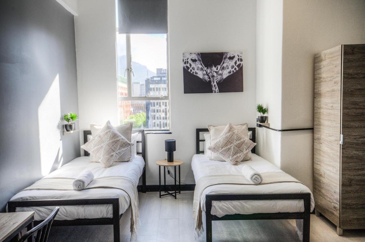 The Rhino Hotel & Apartments ケープタウン エクステリア 写真